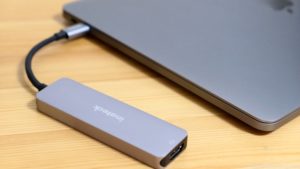 Inateck USB C ハブ