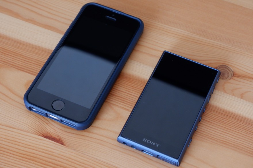 SONY NW-A105 iPhoneSEサイズ比較